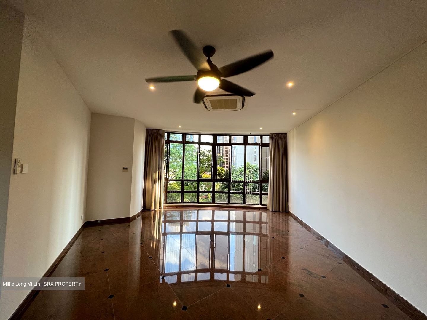 Manhattan Mansions (D10), Apartment #588211301